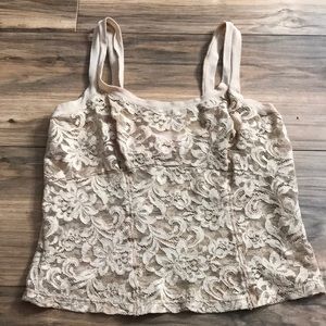 Victoria’s Secret cream lace crop top size small